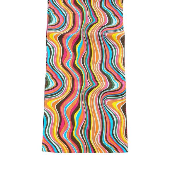 Crate&Barrel psychedelic multicolor waves table runner and napkin set - Picture 6 of 6